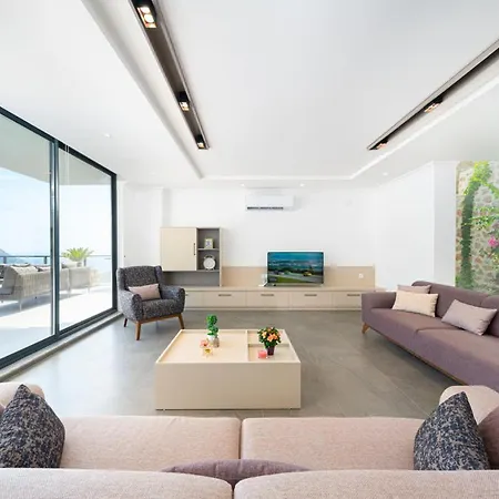 Sleeps 8 With Pool Air Con And Wifi Villa *