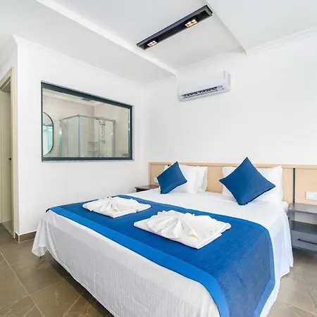 Sleeps 8 With Pool Air Con And Wifi Villa *